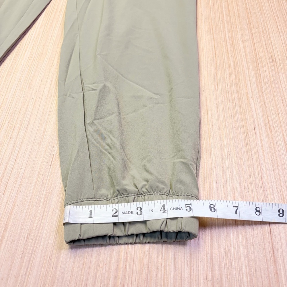 NEW Athleta Brooklyn Mid Rise Ankle Pant Womens 14 Olive Branch - Picture 3 of 12